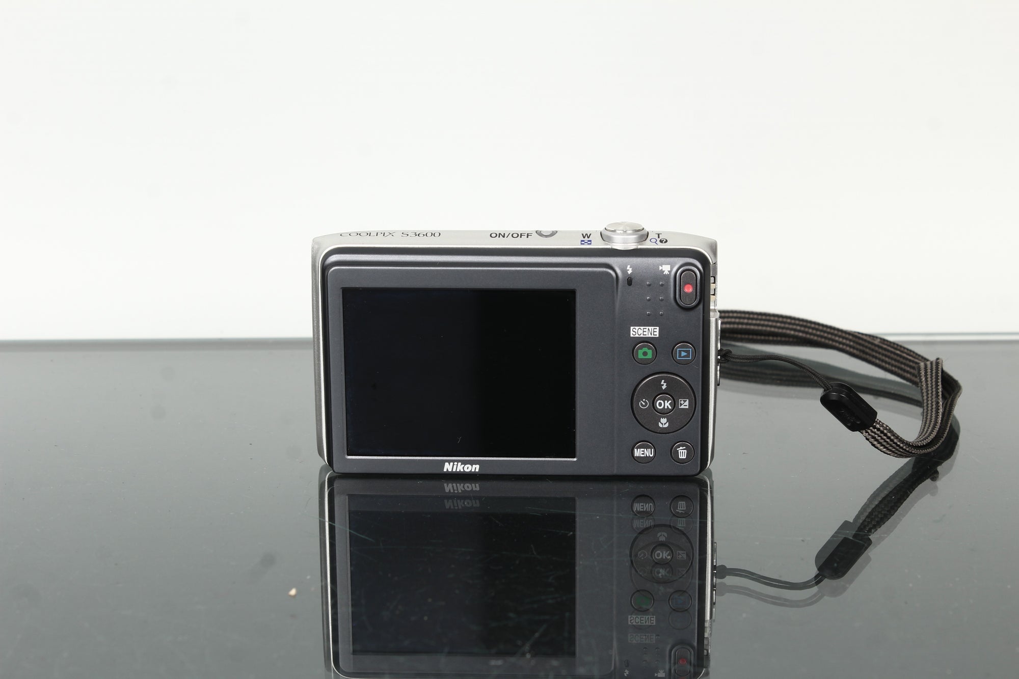 Nikon Coolpix S3600