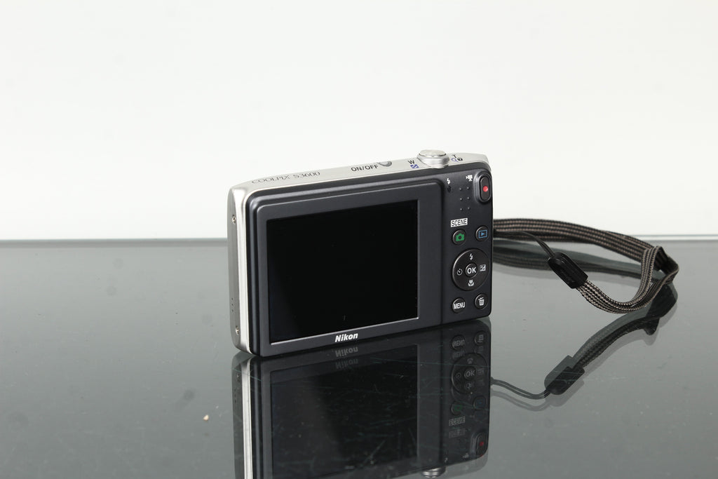 Nikon Coolpix S3600