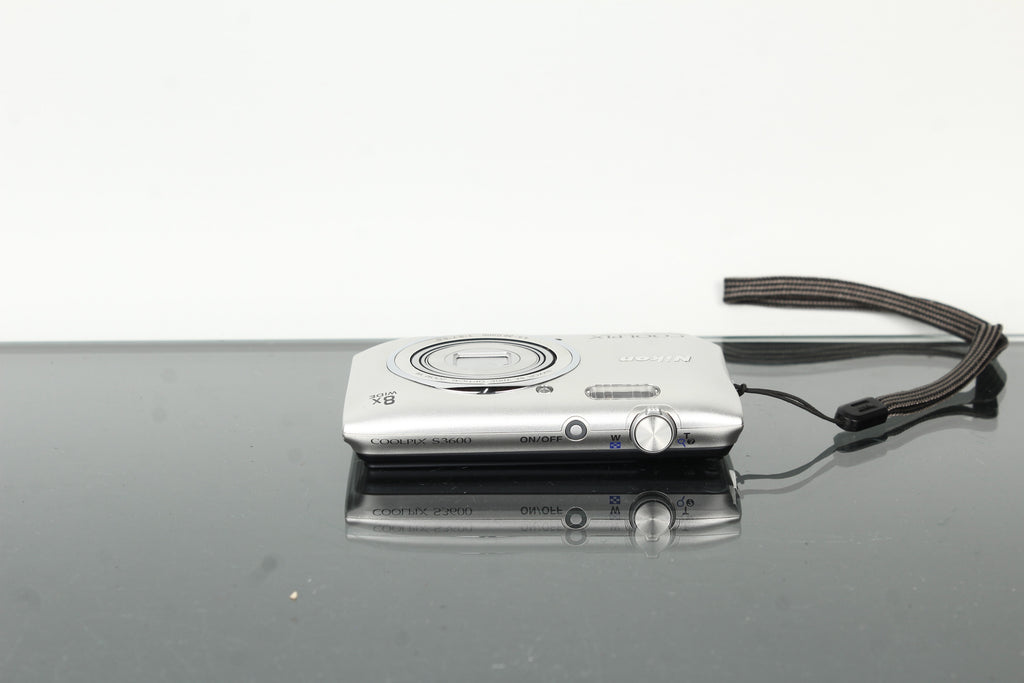 Nikon Coolpix S3600