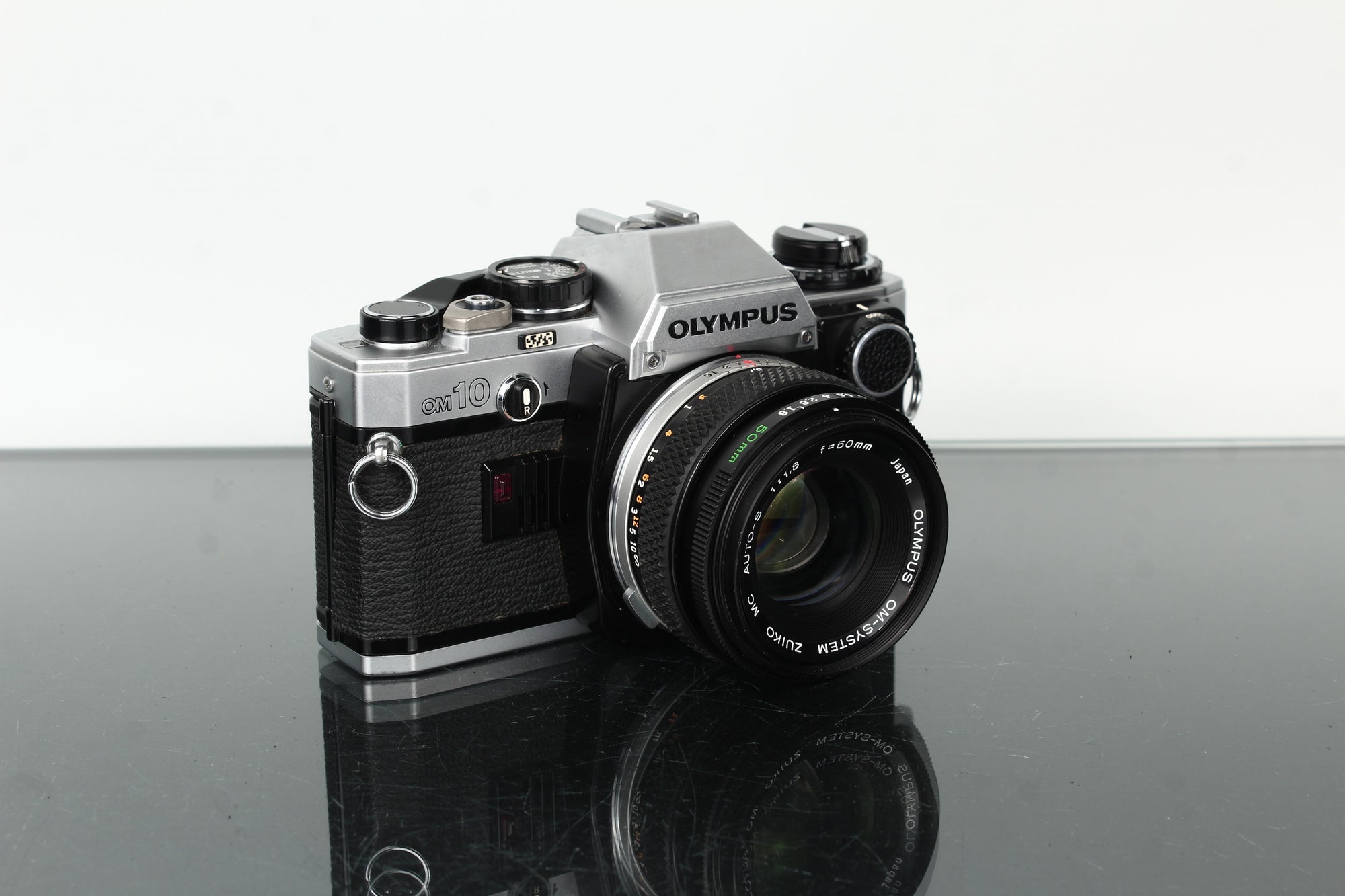 Olympus OM10 + Auto-S 50mm f/1.8