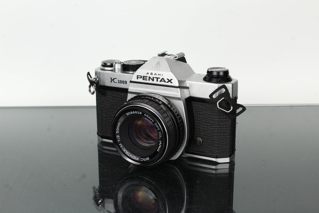 Pentax K1000 + Pentax-M 1:2 50mm