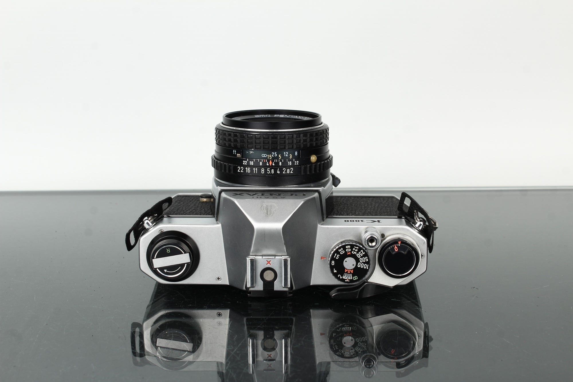 Pentax K1000 + Pentax-M 1:2 50mm