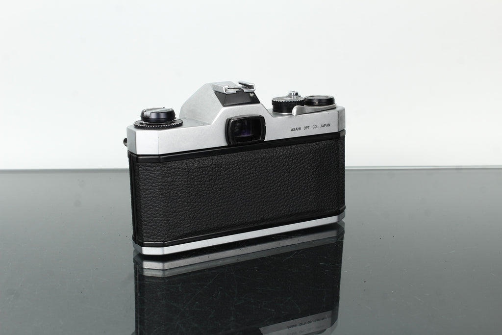 Pentax Spotmatic F + Takumar 1:1.8 55mm