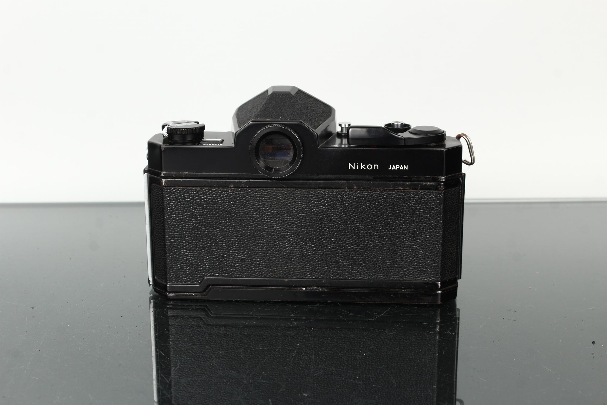 Nikon Nikkormat + Nikkor 1:2 50mm