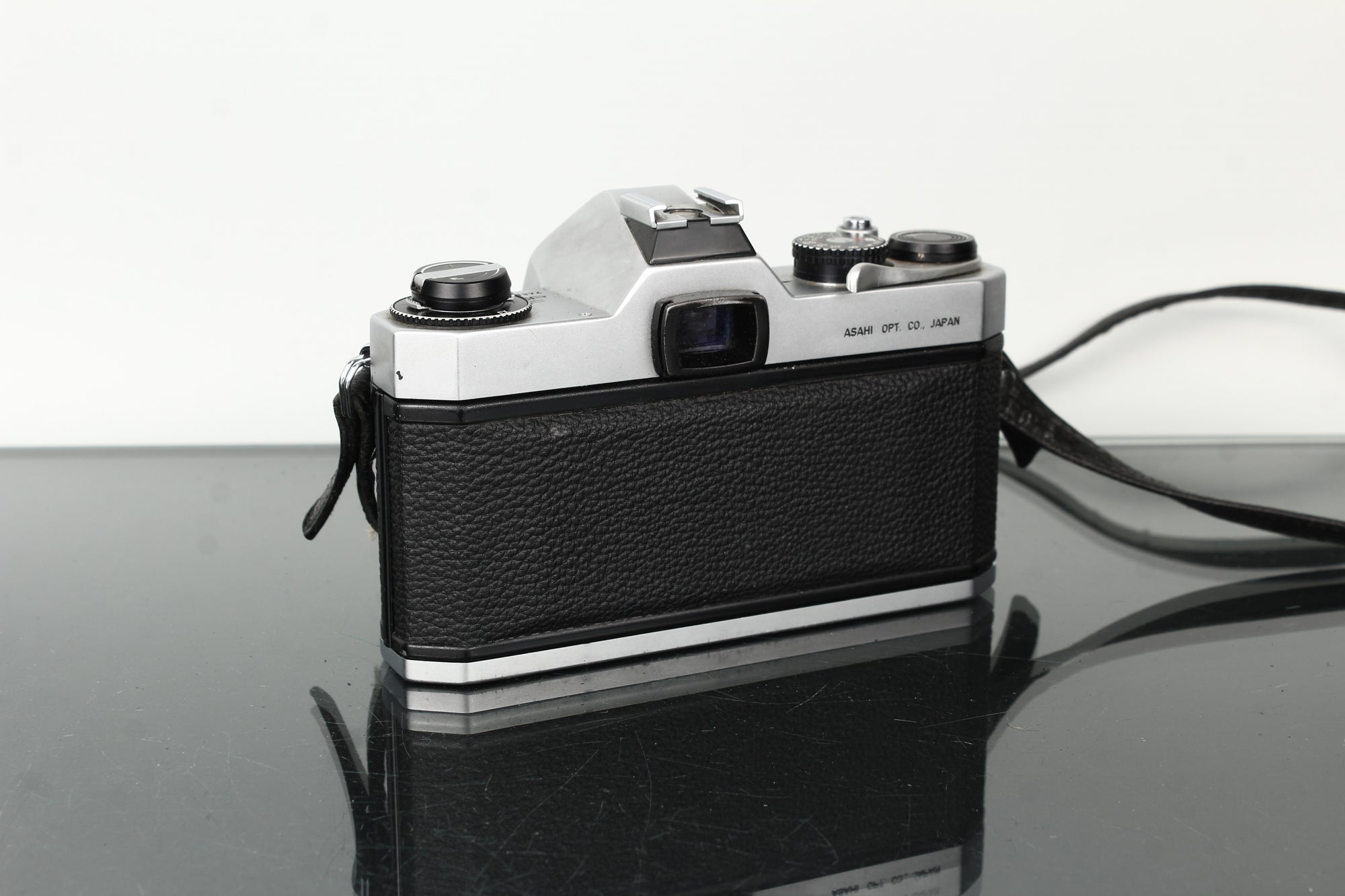 Pentax Spotmatic F + Takumar 1:1.4 50mm