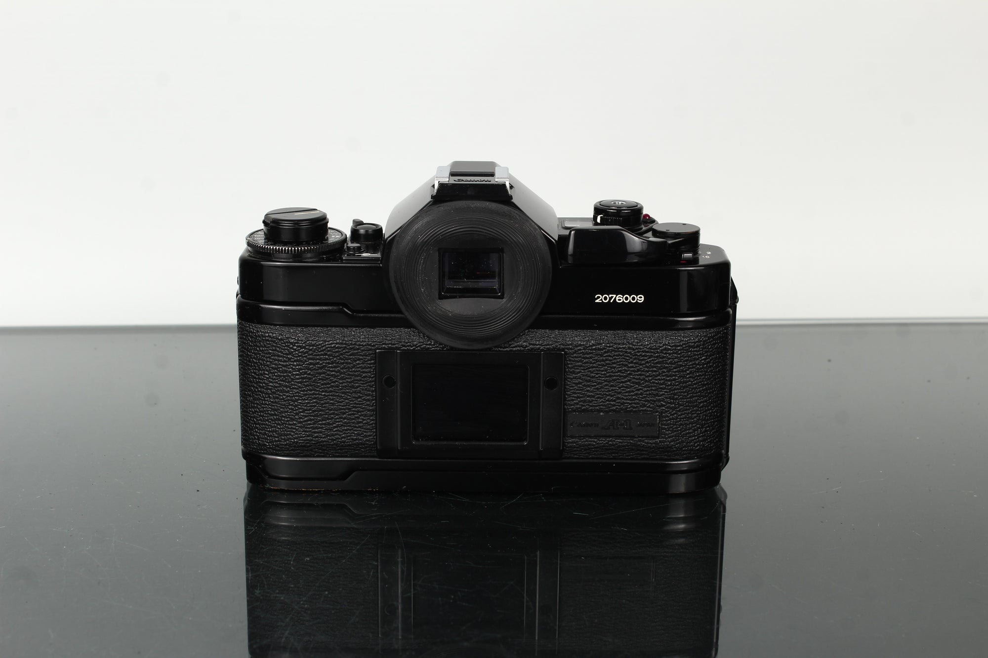 Canon A-1 + Canon Lens FD 50mm 1:1.4 SSC