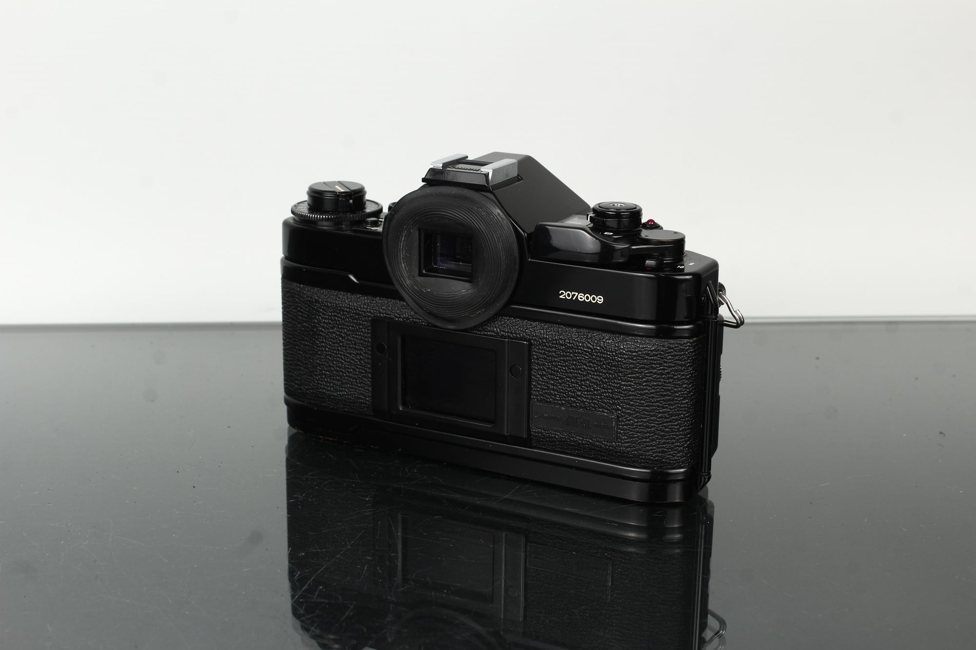 Canon A-1 + Canon Lens FD 50mm 1:1.4 SSC