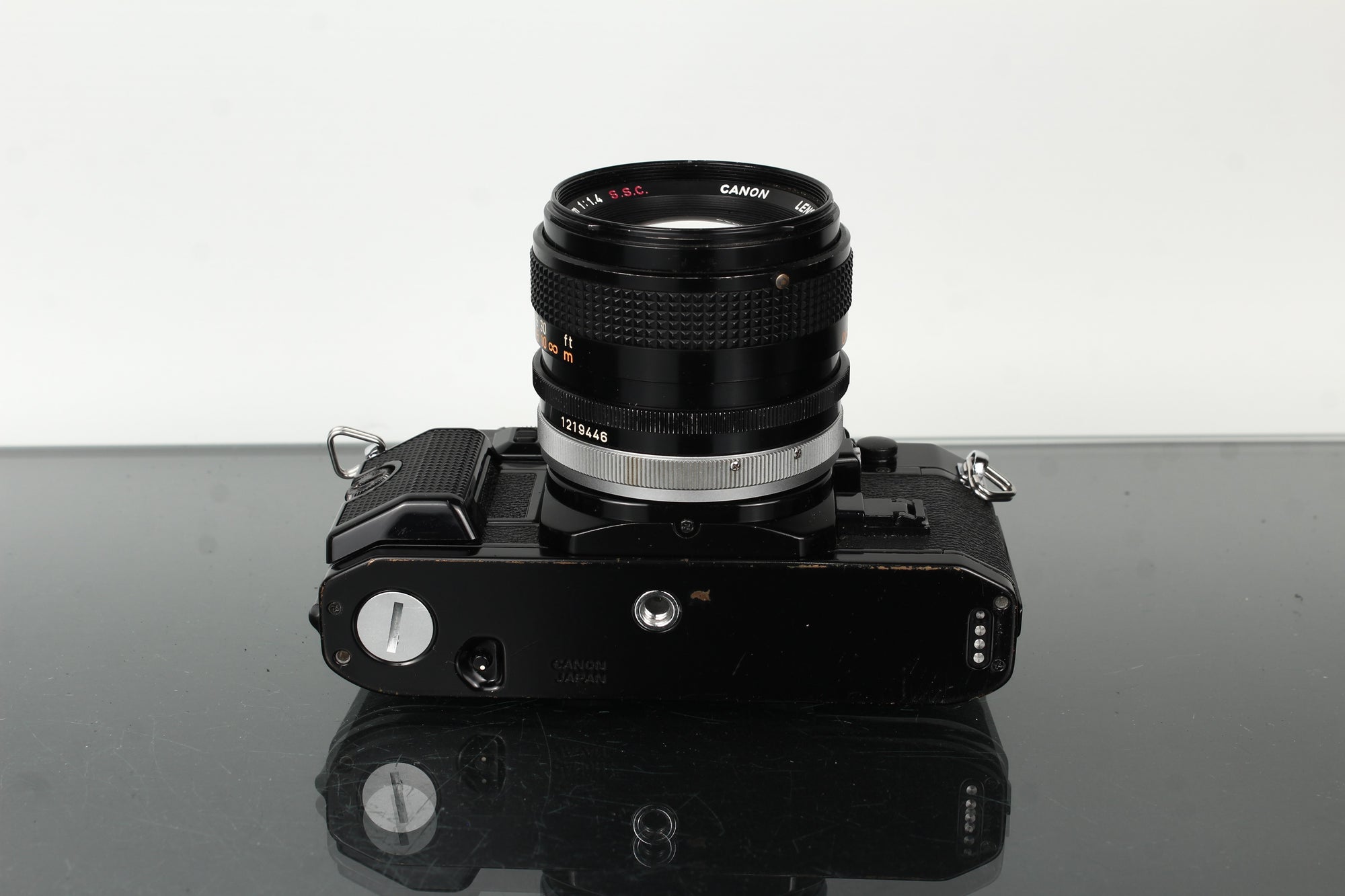 Canon A-1 + Canon Lens FD 50mm 1:1.4 SSC