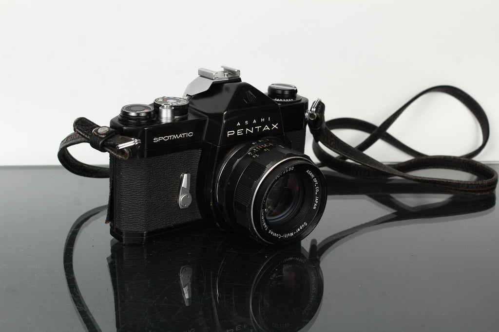Asahi Spotmatic + Super-Multi-Coated Takumar 1:1.8 55mm