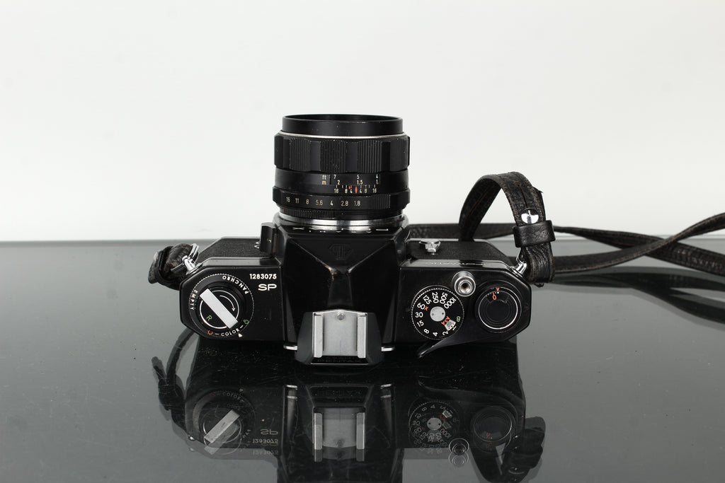 Asahi Spotmatic + Super-Multi-Coated Takumar 1:1.8 55mm