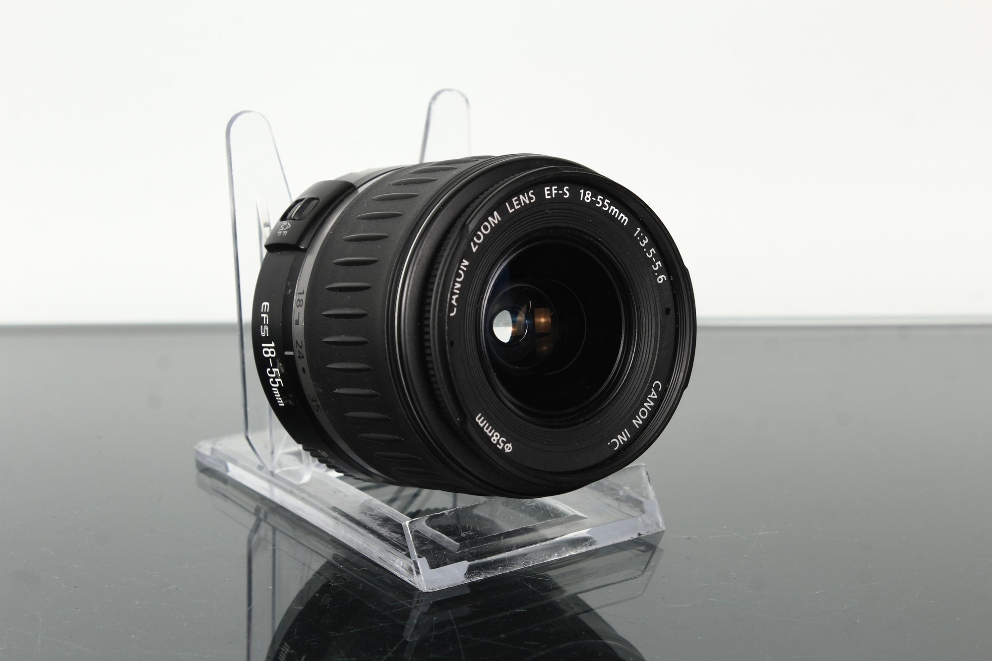 Canon EF-S 18-55mm f/3.5-5.6 Zoom Lens