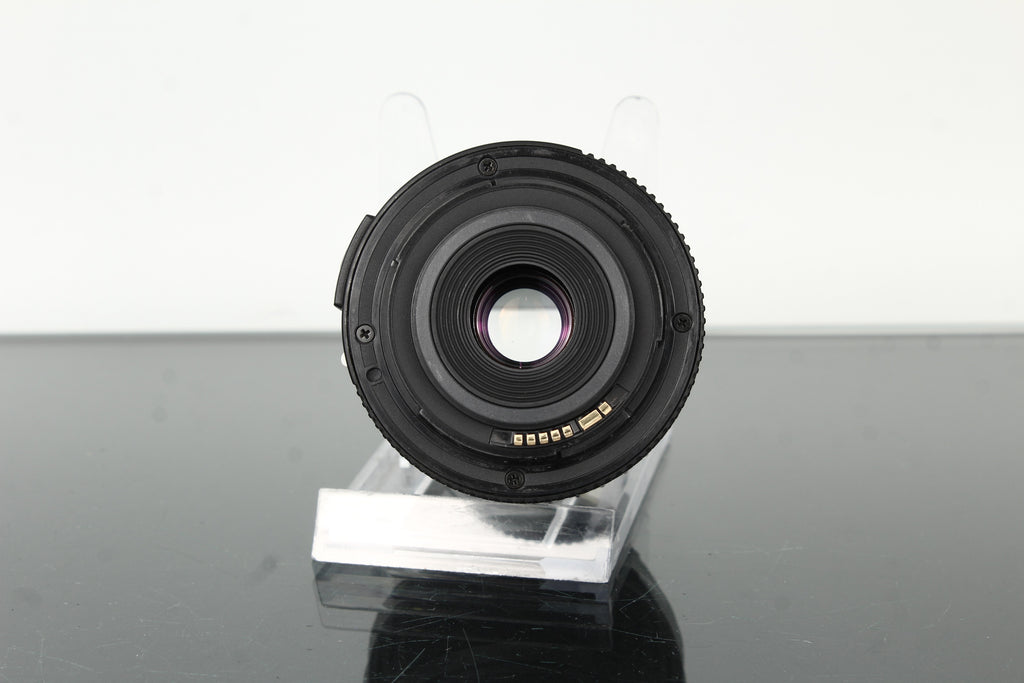 Canon Zoom Lens EF-S 18-55mm f/3.5-5.6