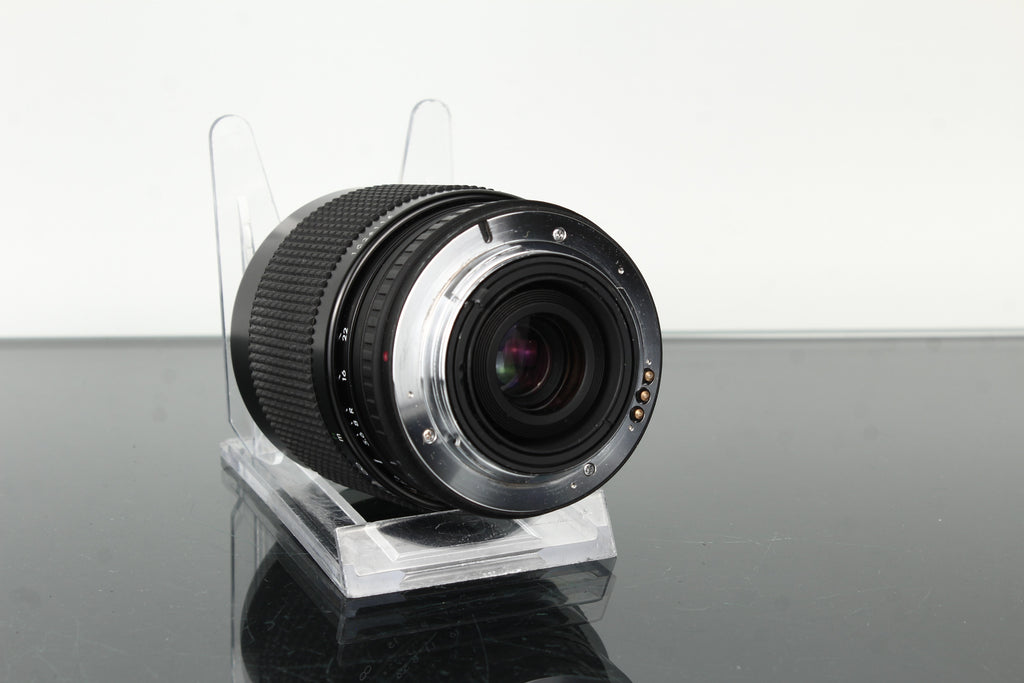 Pentacon Prakticar PB 55-200mm f/4-5.6 MC