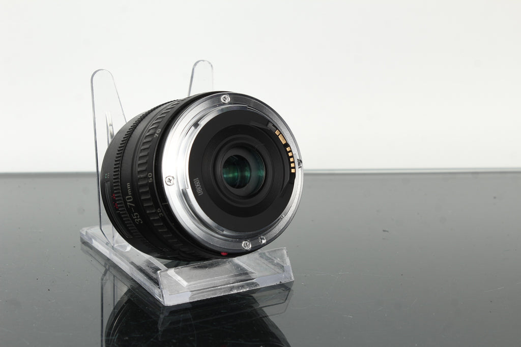 Canon EF 35-70mm f/3.5-4.5