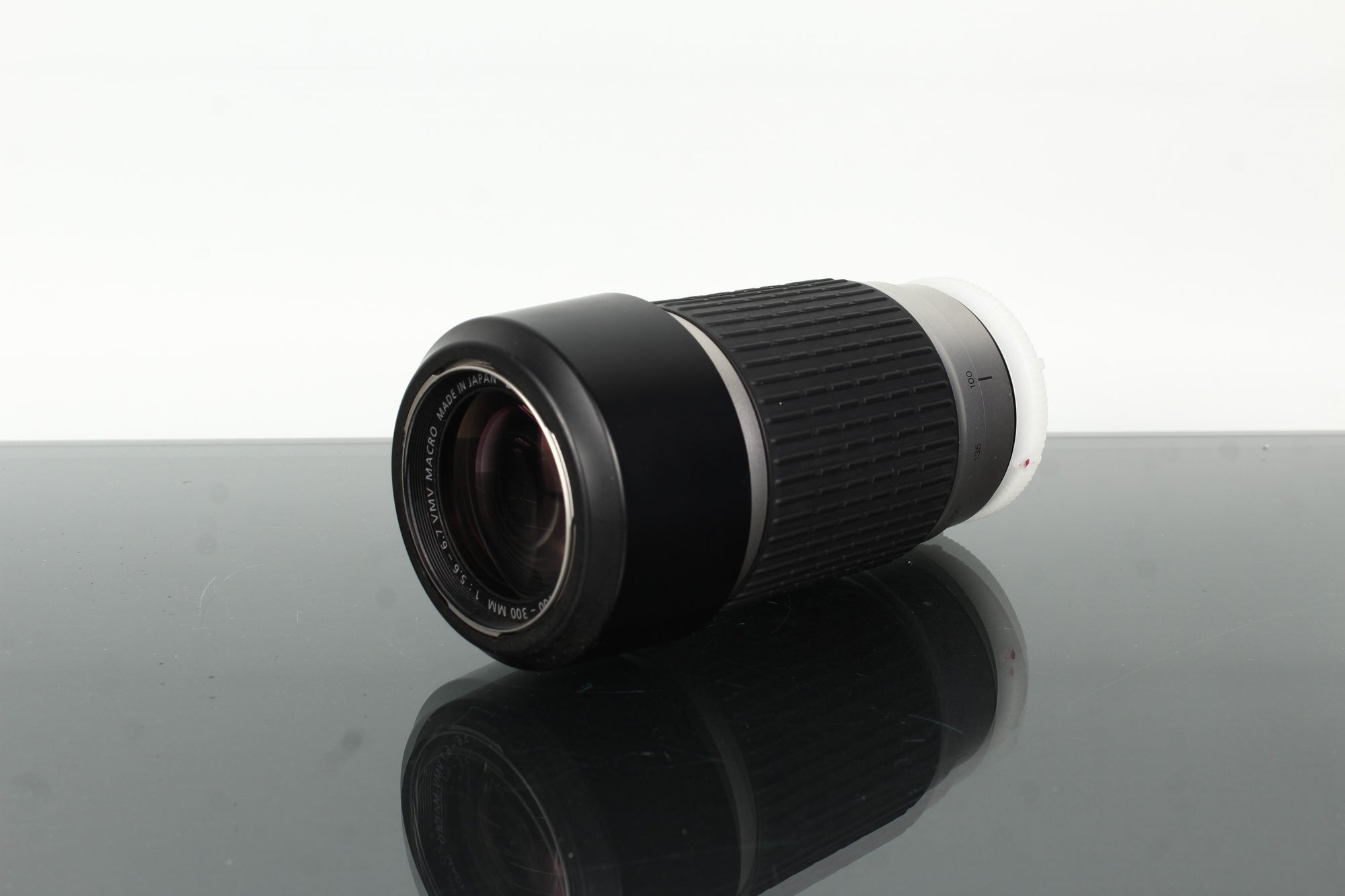 Voigtländer Telomar 100-300mm f/5.6-6.7 VMV Macro