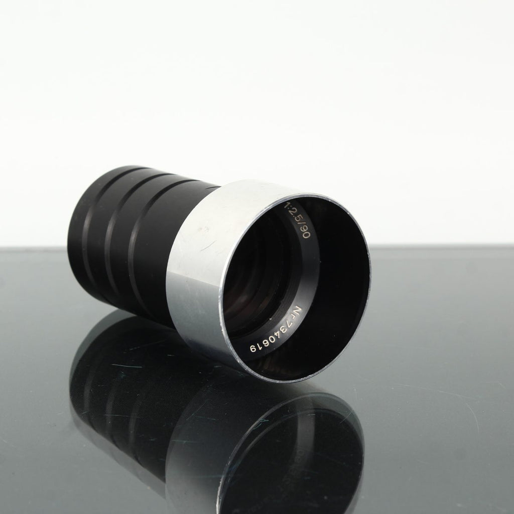 Carl Zeiss P-Planar 1:2.5 90mm