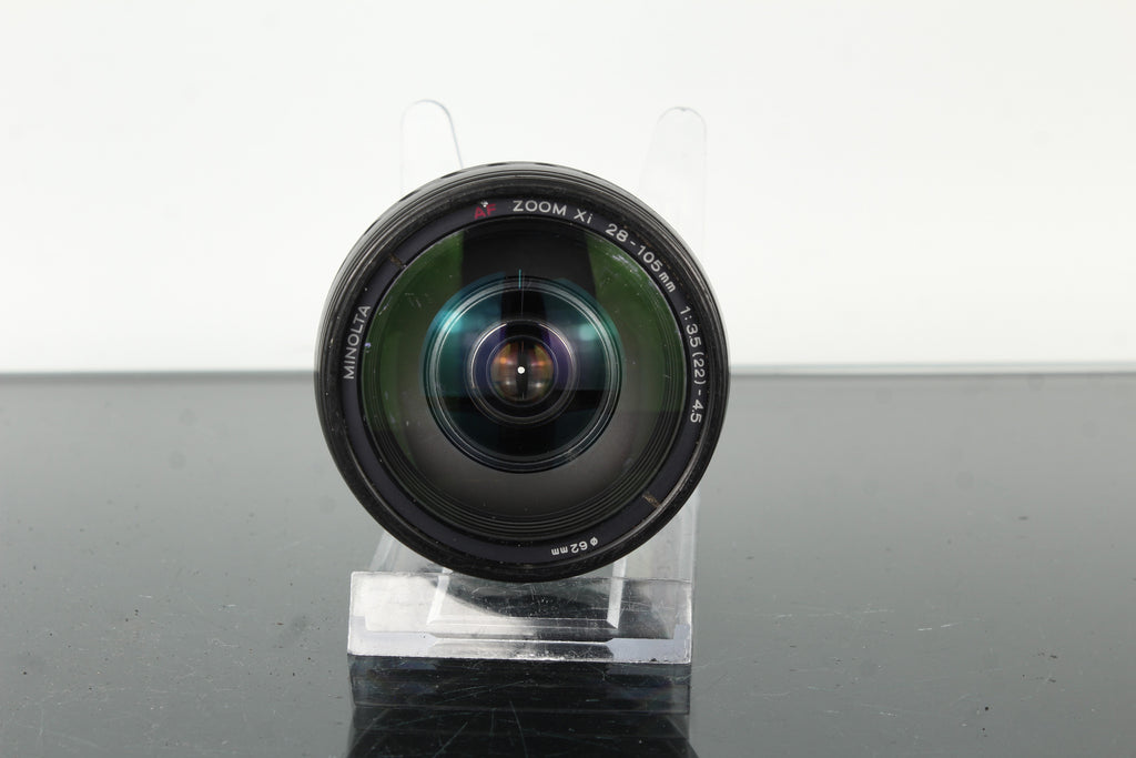 Minolta Zoom XI 28-105mm 1:3.5(22)-4.5