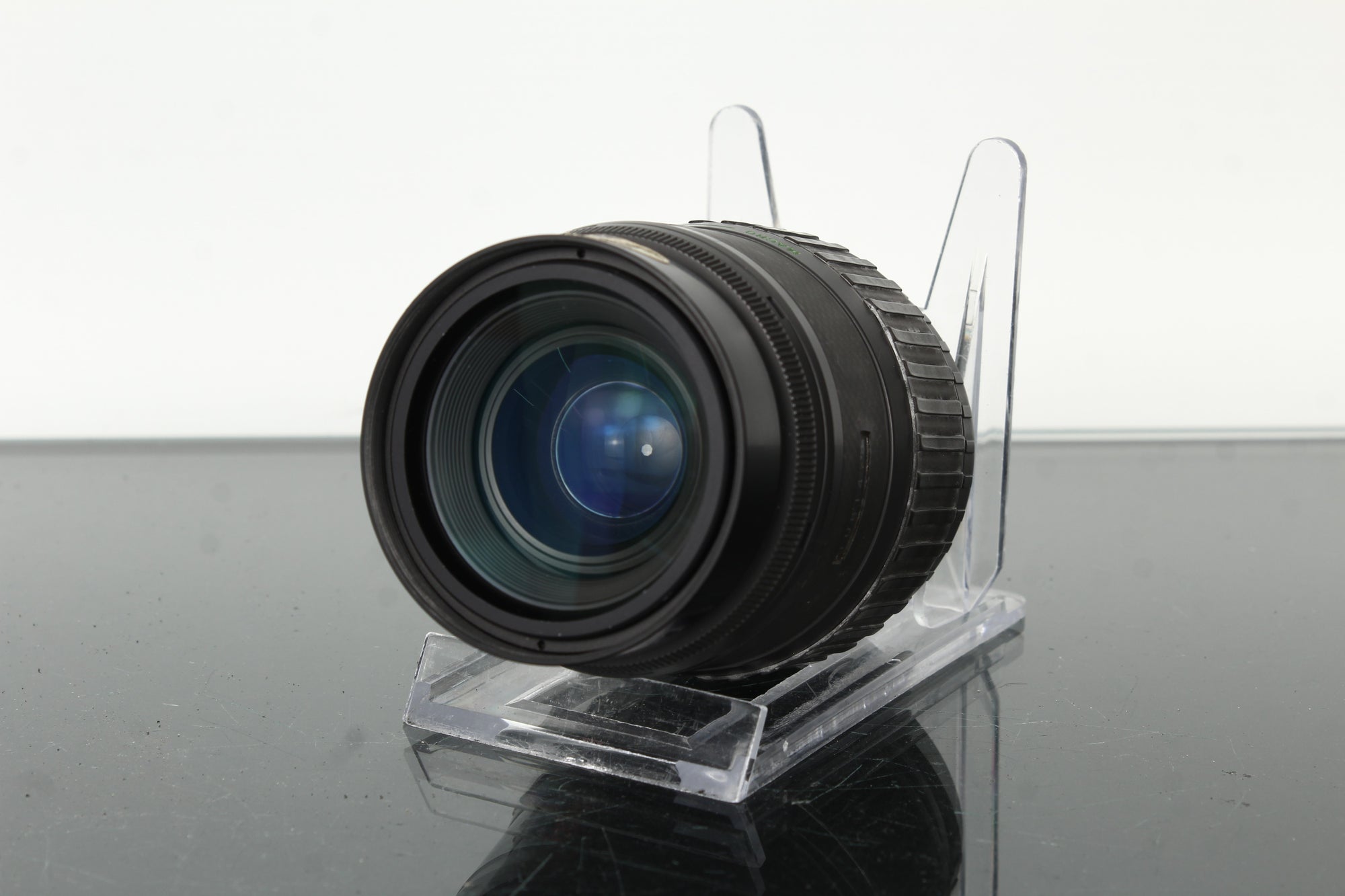 SMC Pentax-F Zoom 35-135mm f/3.5-4.5