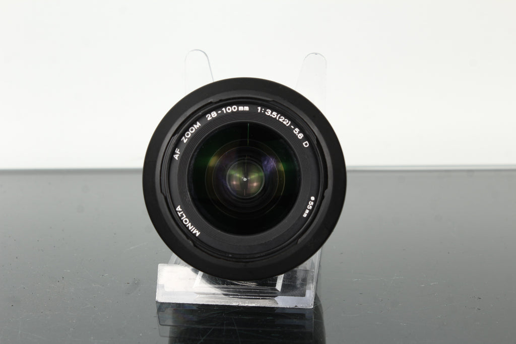 Minolta AF Zoom 28-100mm 1:3.5(22)-5.6 D 55mm