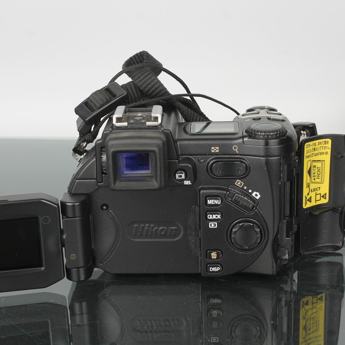Nikon Coolpix E5700