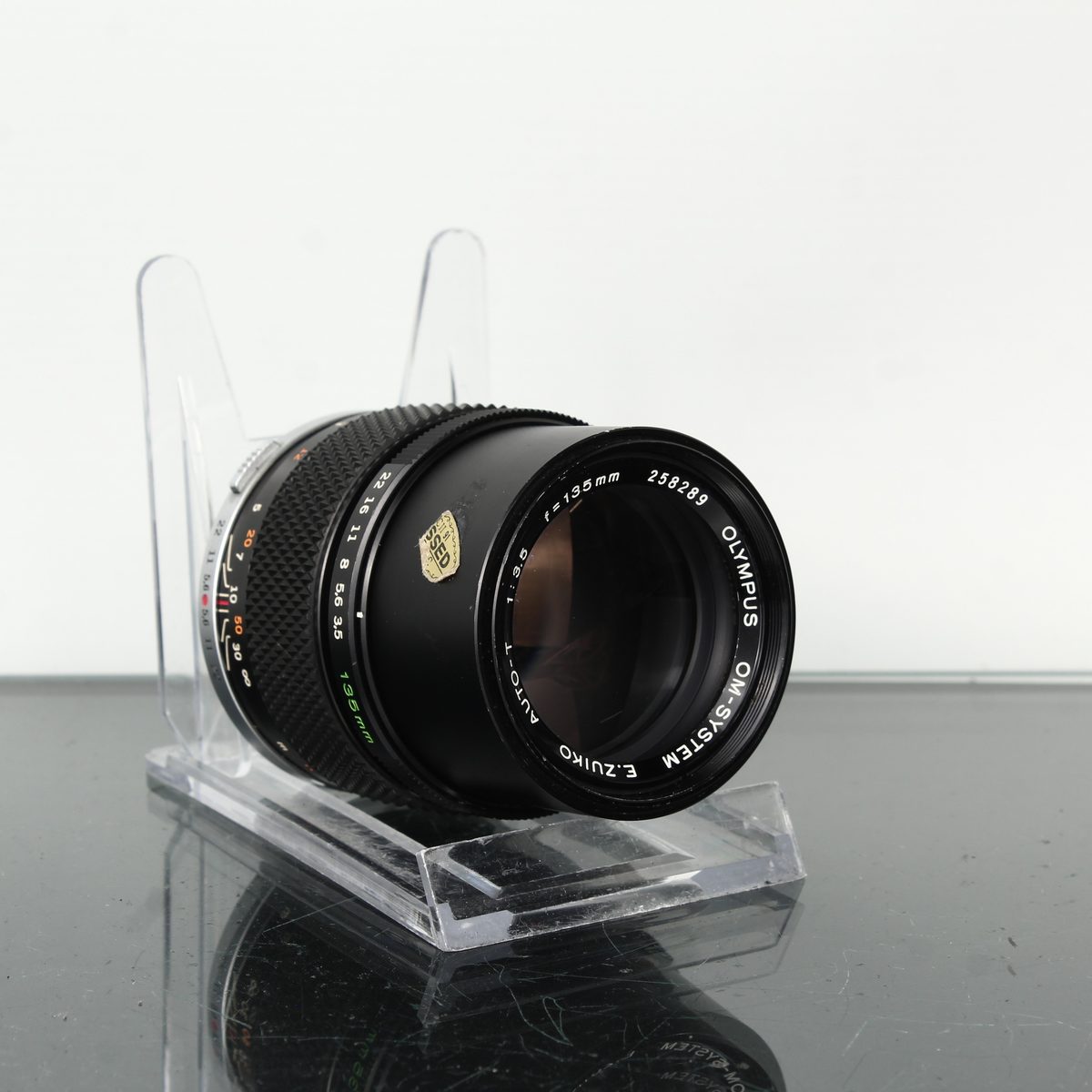 Olympus OM 1:3.5 f=135mm