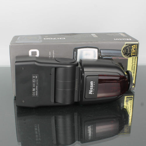Nissin Di700 for Nikon