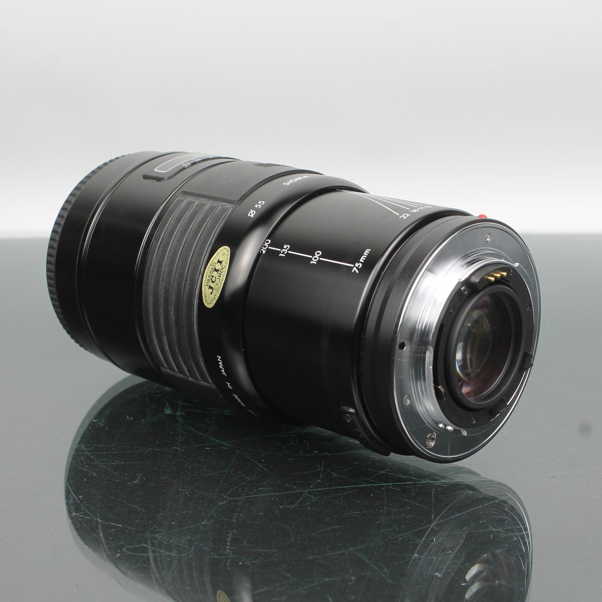 Sigma AF Zoom 1:3.8 75-200mm