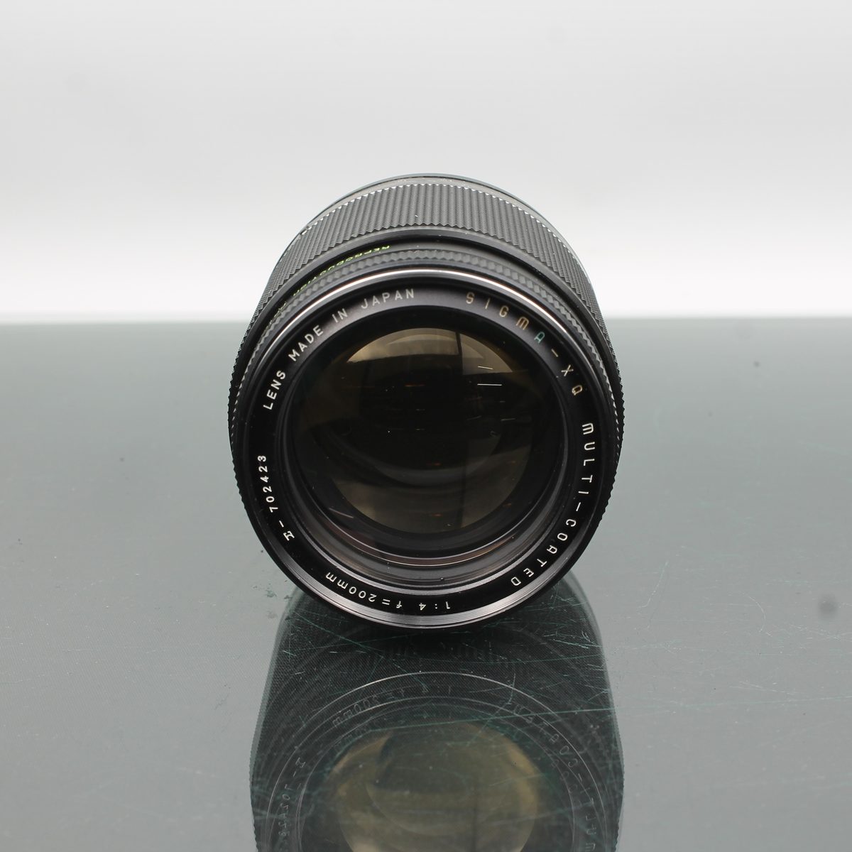 Sigma -XG 1:4 F=200mm