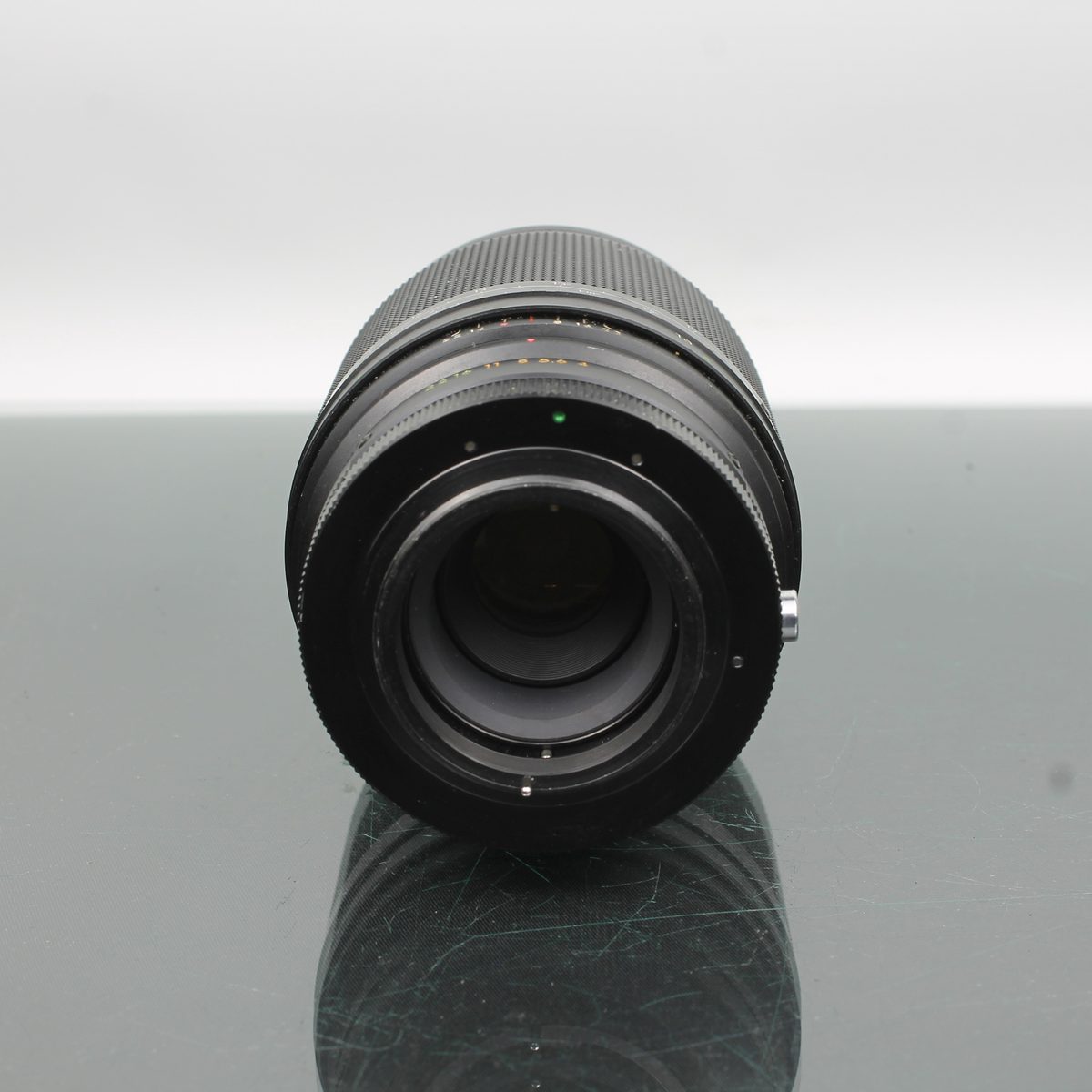 Sigma -XG 1:4 F=200mm