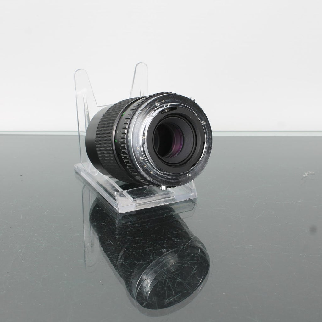 Vivitar 135mm f/2.8 MC