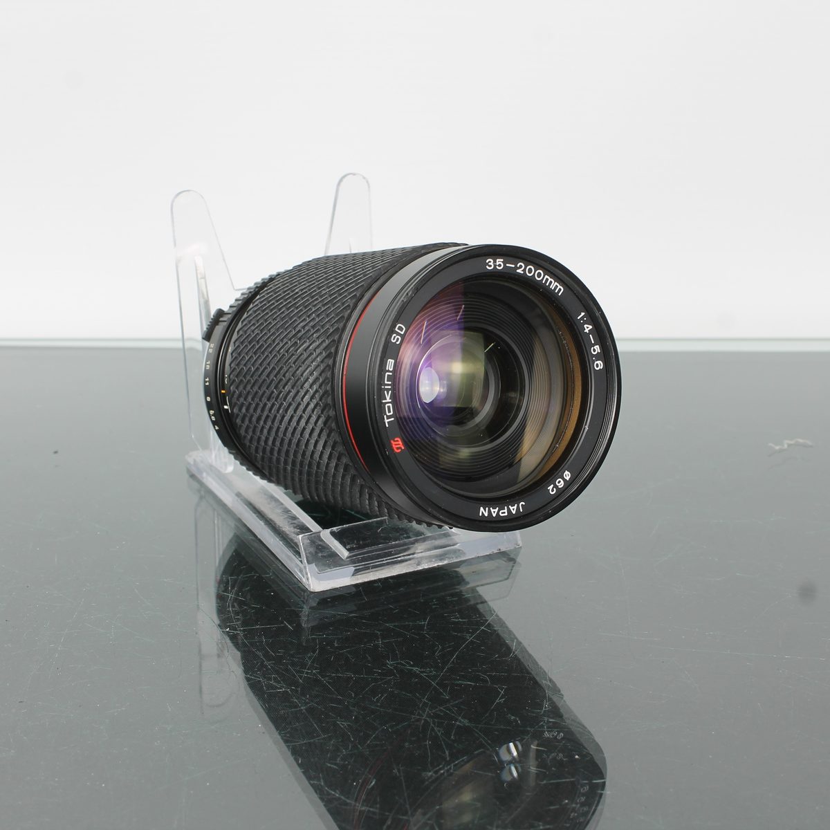 Tokina SD 35-200mm 1:4-5.6