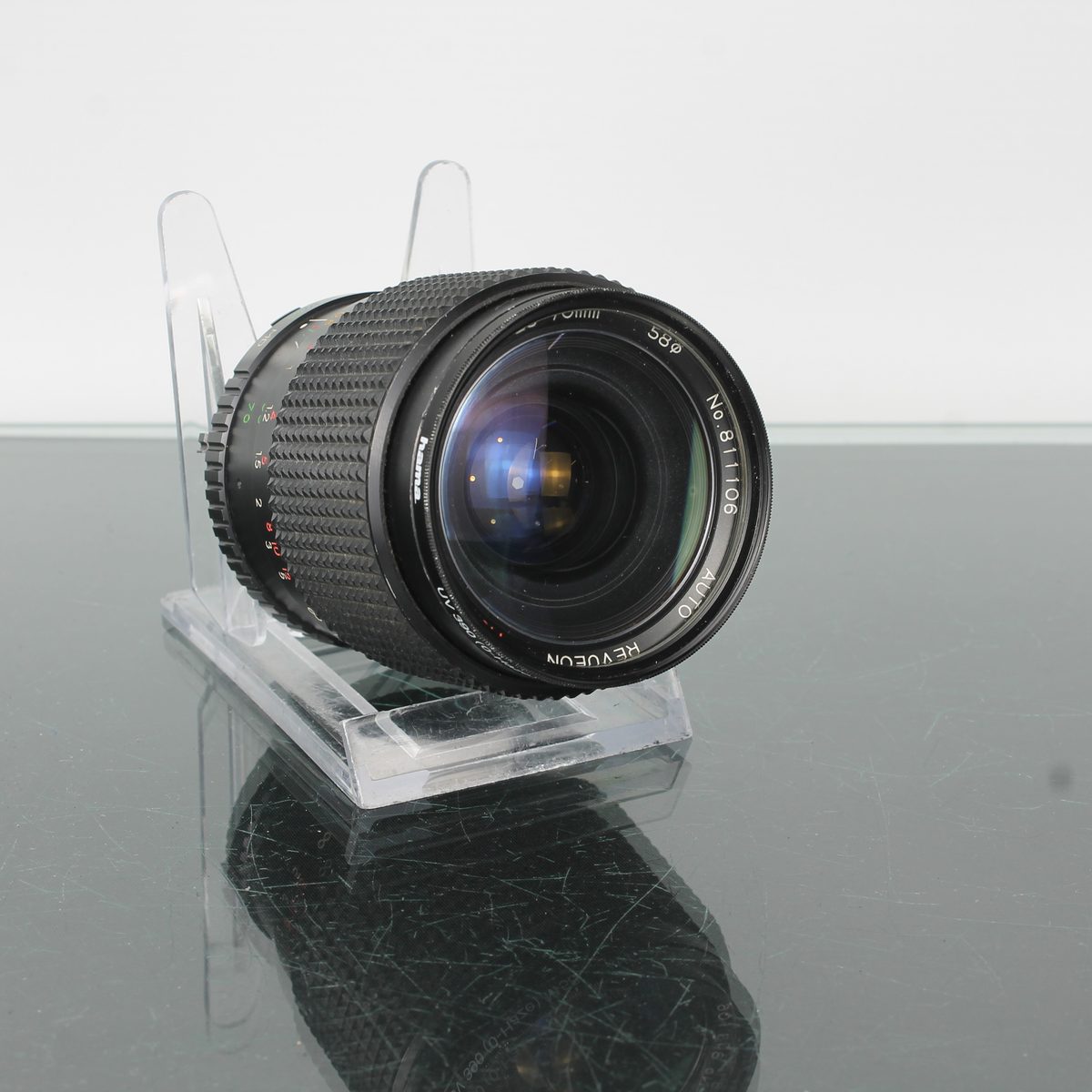 Revueon MC 1:3.5-4.5 28-70mm