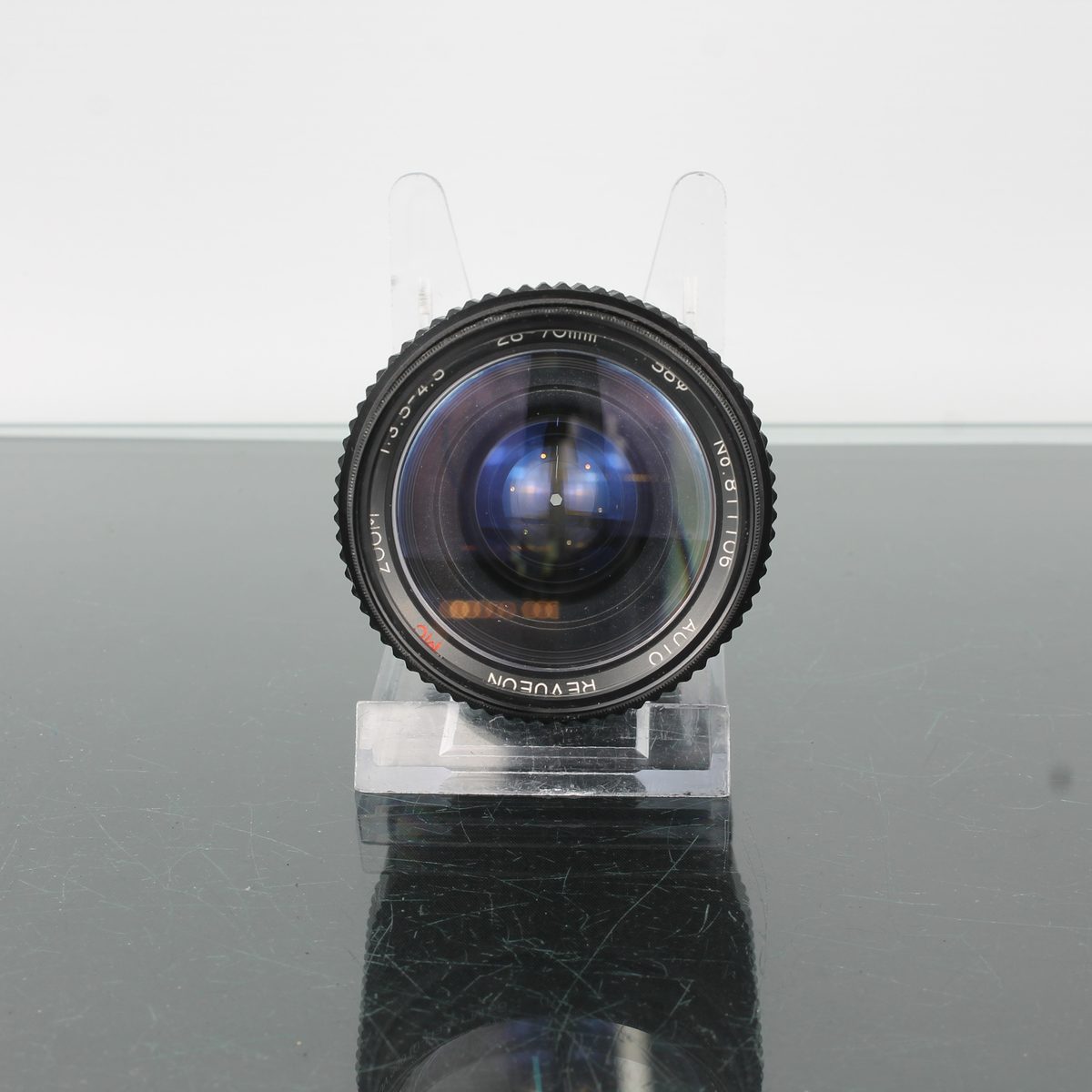 Revueon MC 1:3.5-4.5 28-70mm