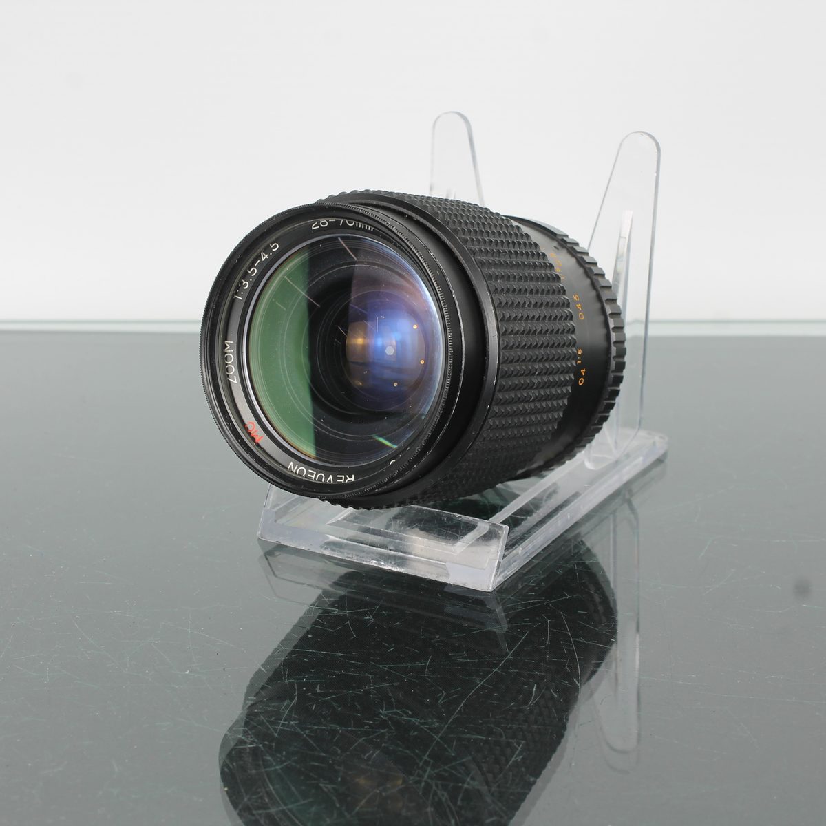 Revueon MC 1:3.5-4.5 28-70mm