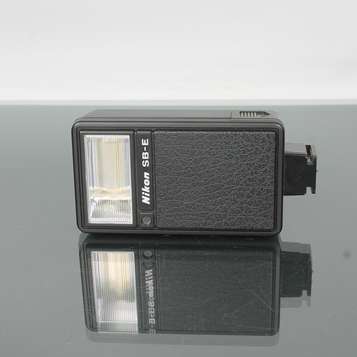 Nikon Speedlight SB-E