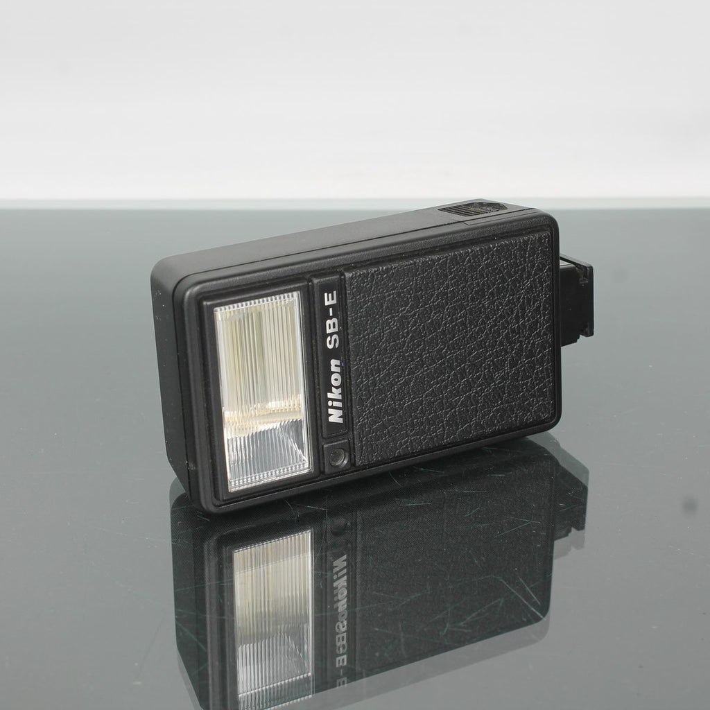 Nikon Speedlight SB-E