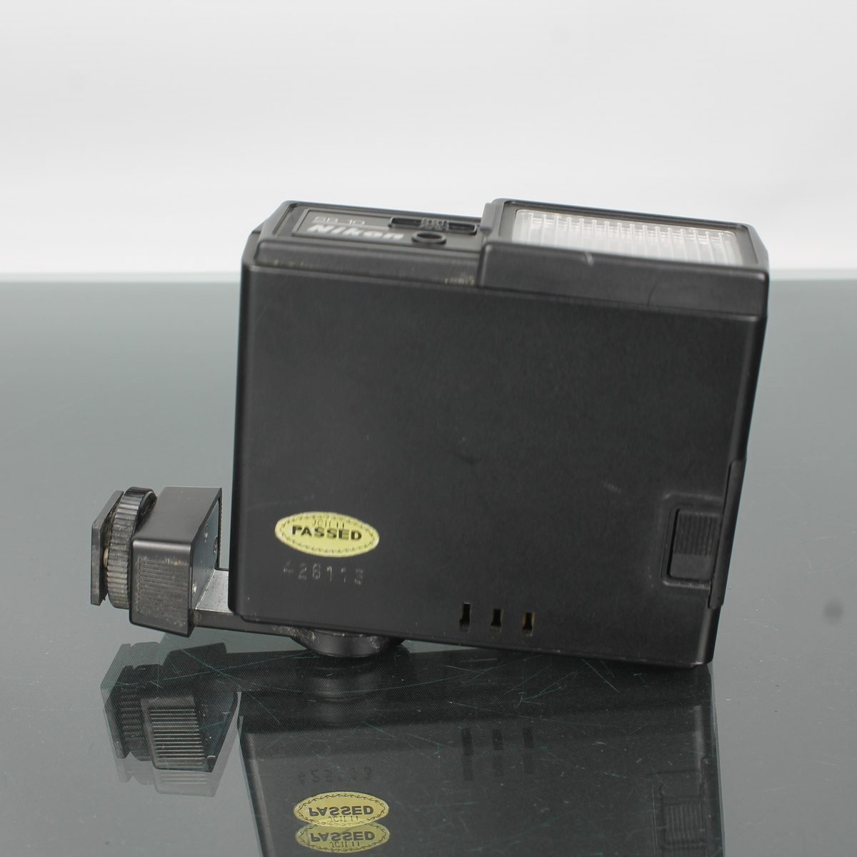 Nikon Speedlight SB-10
