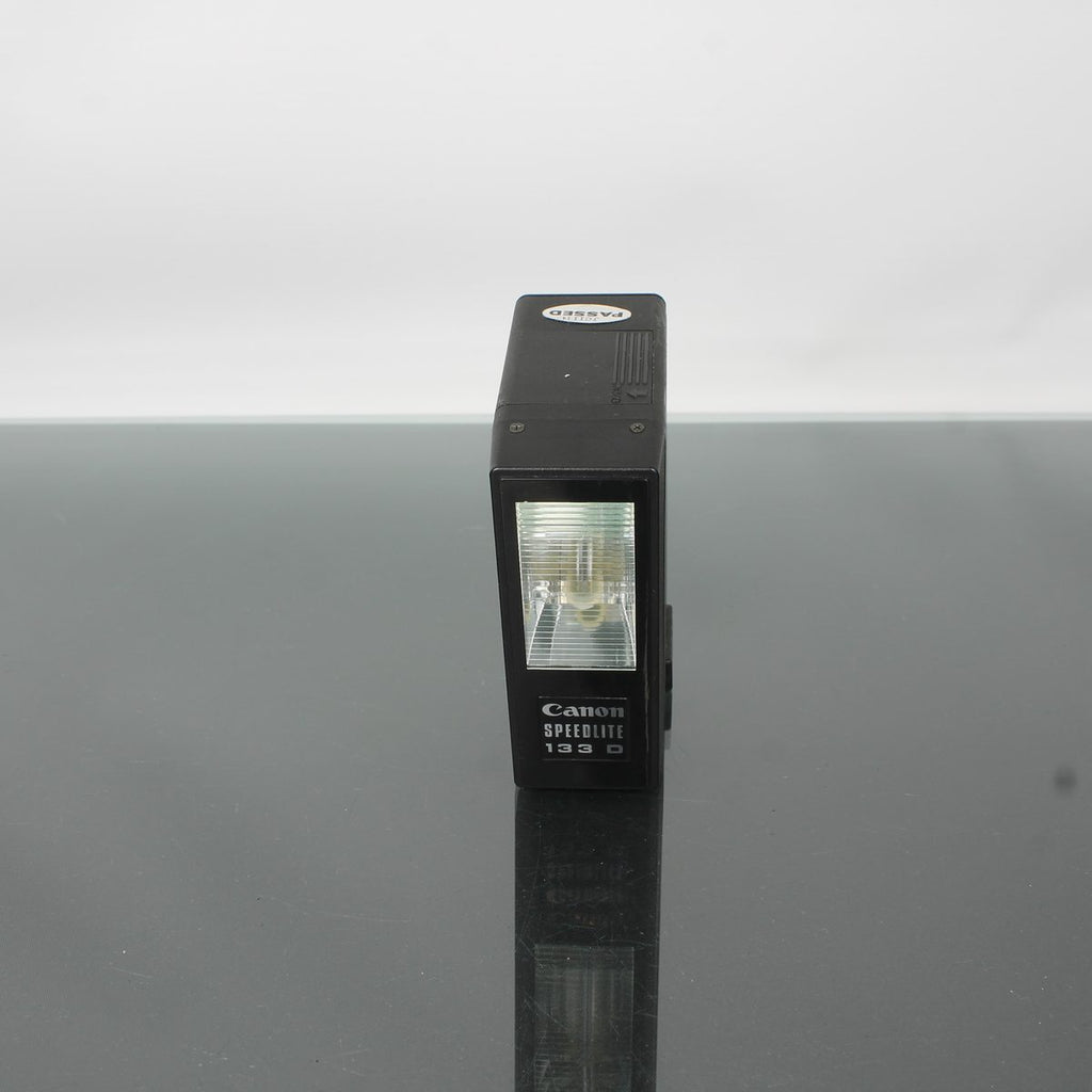 Canon Speedlite 133 D