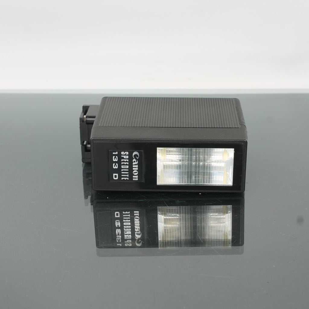 Canon Speedlite 133 D