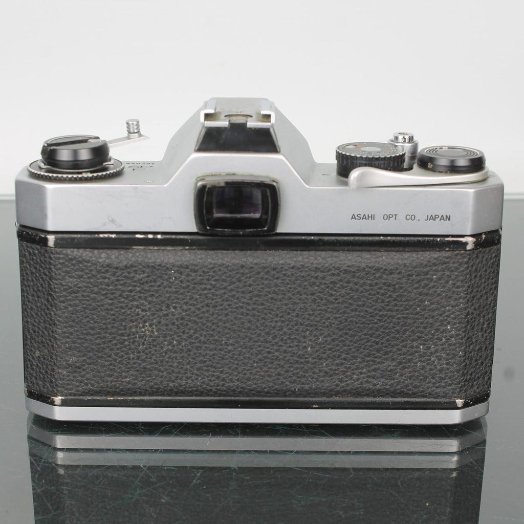 Pentax Spotmatic F + SMC Takumar 55mm f/2
