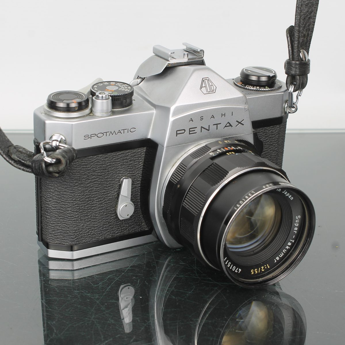 Asahi Pentax Spotmatic SP + Super-Takumar 55mm f/2 SLR Camera 