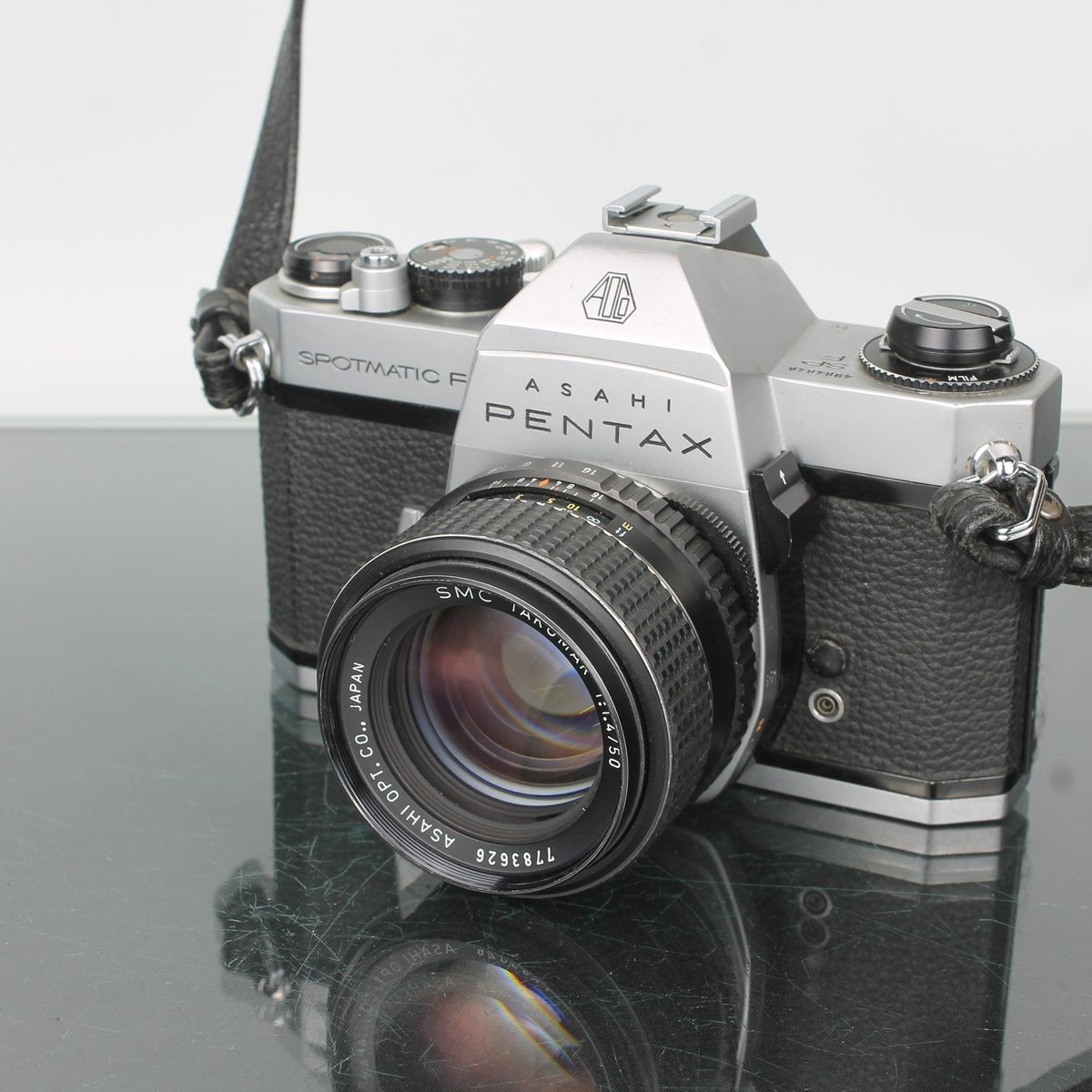 Asahi Pentax Spotmatic F Film Camera + SMC Takumar 50mm f/1.4
