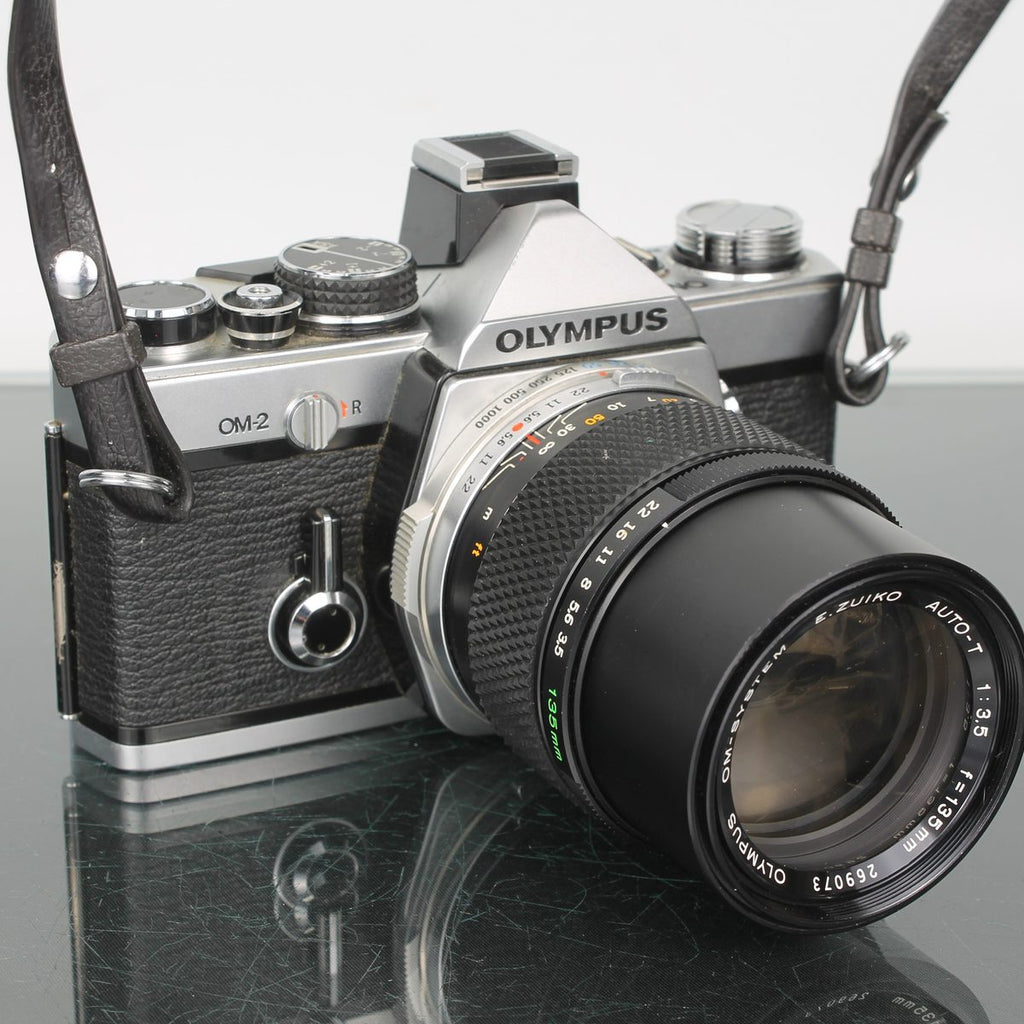 Olympus OM-2 + Olympus Auto-T 135mm f/3.5