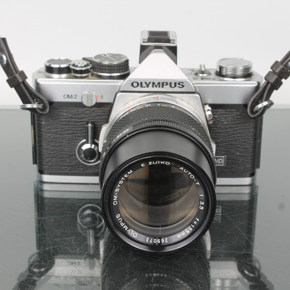 Olympus OM-2 + Olympus Auto-T 135mm f/3.5