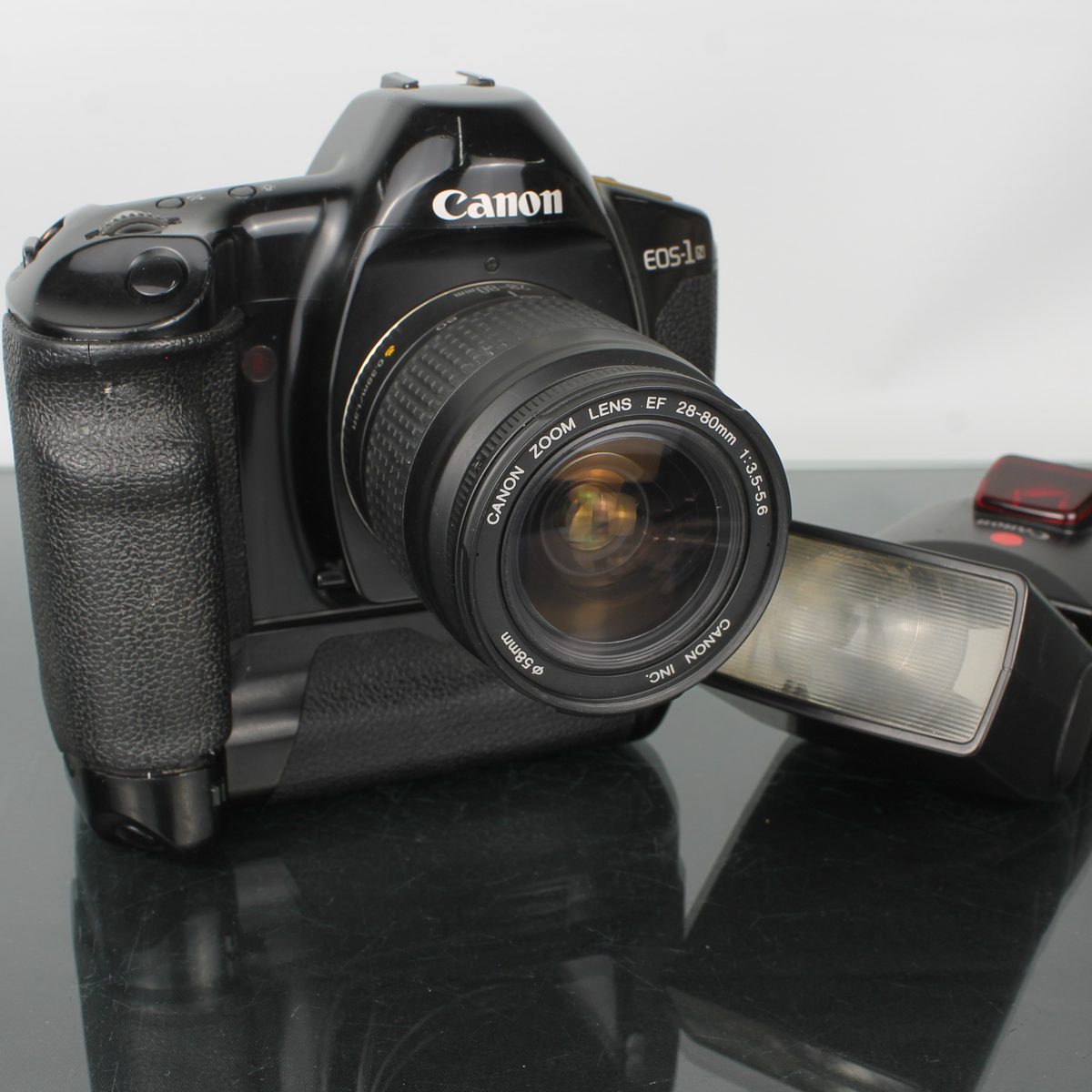 Canon EOS-1n Film SLR Camera Kit with EF 28-80mm Lens – Dutch|Thrift