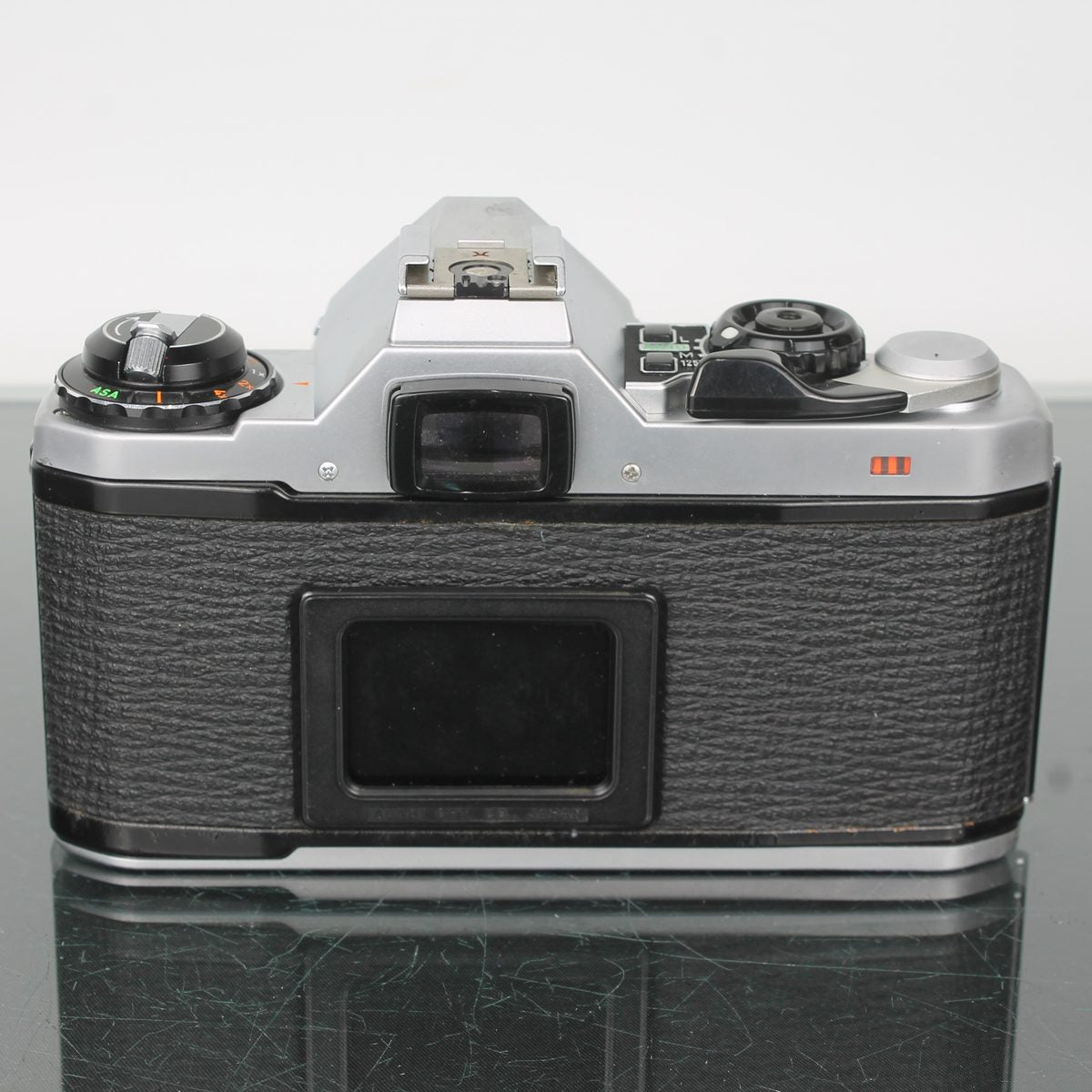 Pentax ME Super 35mm SLR Film Camera with 50mm f/1.7 Lens – Dutch