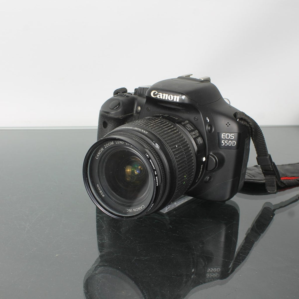 Canon EOS 550D + Canon EF-S 18-55mm 1:3.5-5.6