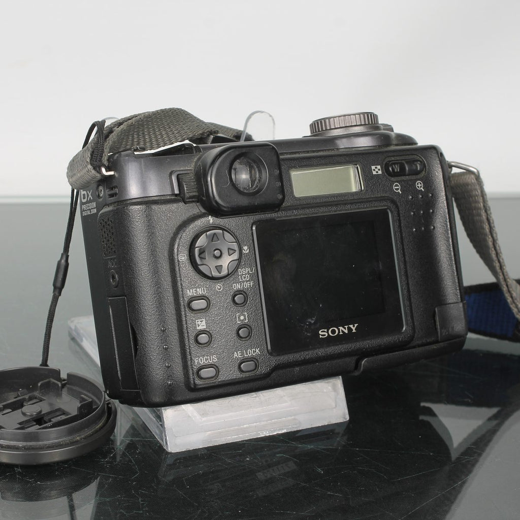 Sony Cyber-shot DSC-S85