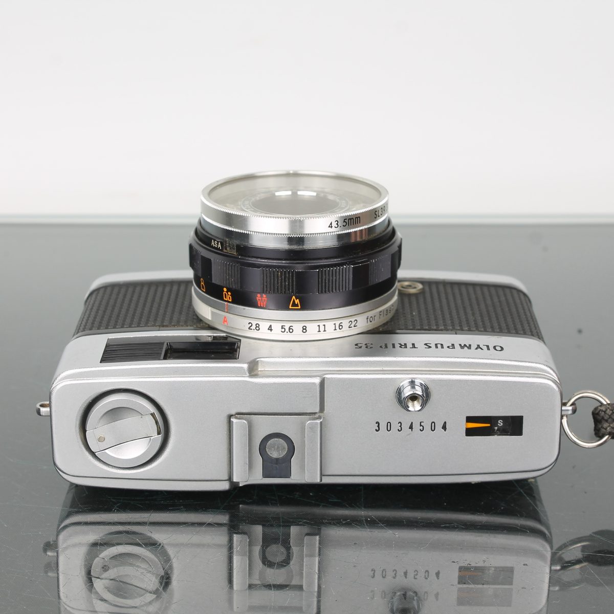Olympus Trip 35 - Classic 35mm Film Camera – Dutch|Thrift