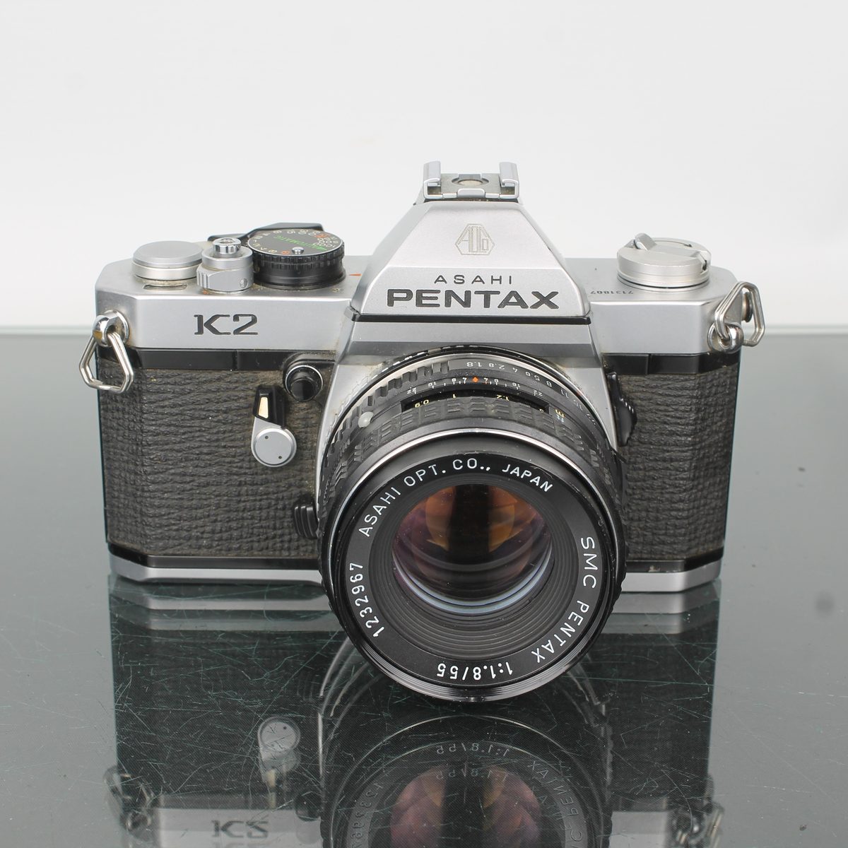 Pentax K2 + SMC Pentax 1:1.8/55mm